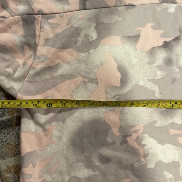 NWOT ADIDAS 😍💖 cute sweatshirt - Picture 11 of 13